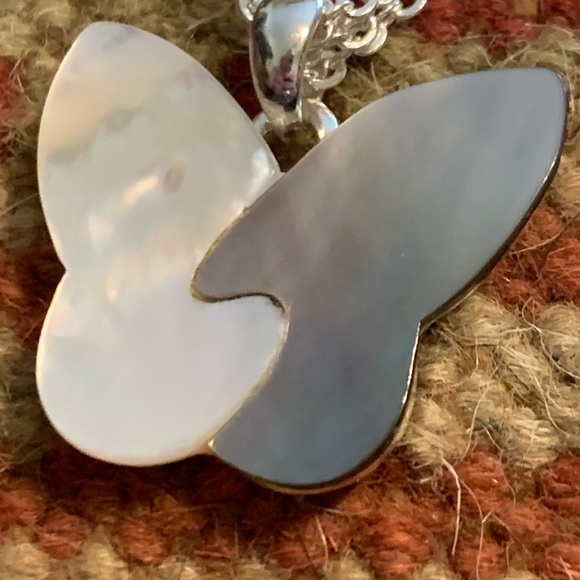 Boho Shell Butterfly Pendant Necklace - Picture 7 of 13